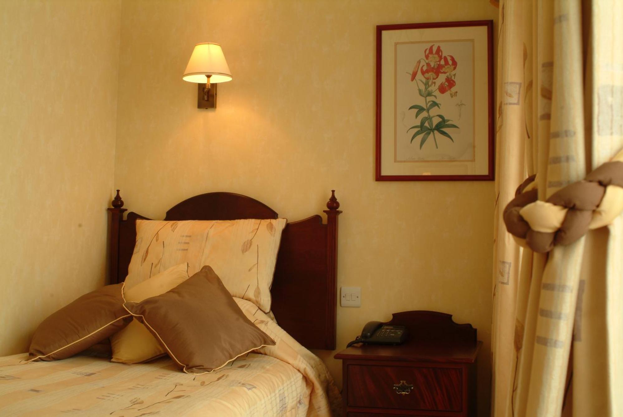 The Tontine Hotel ピーブルス エクステリア 写真