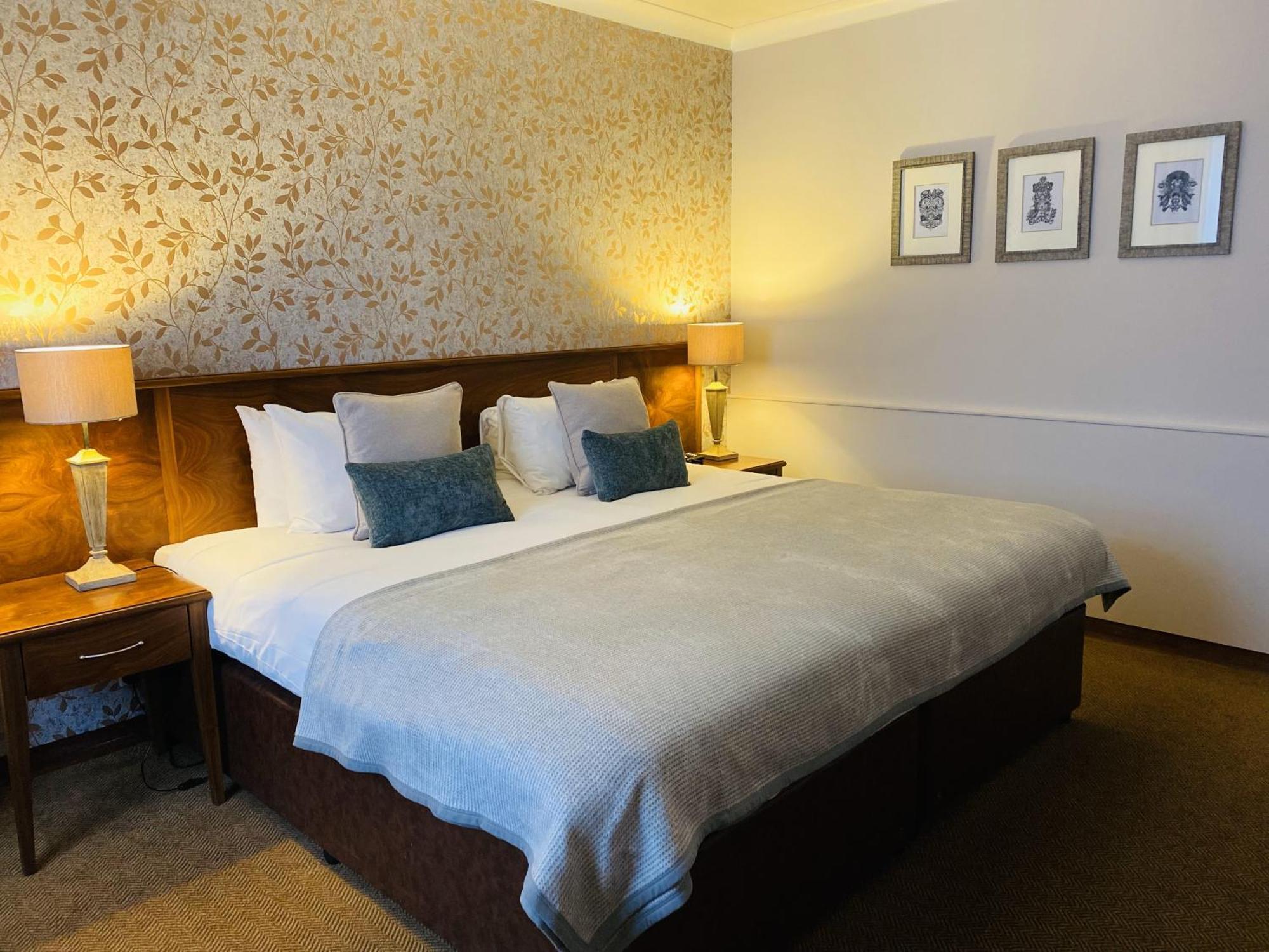 The Tontine Hotel ピーブルス エクステリア 写真